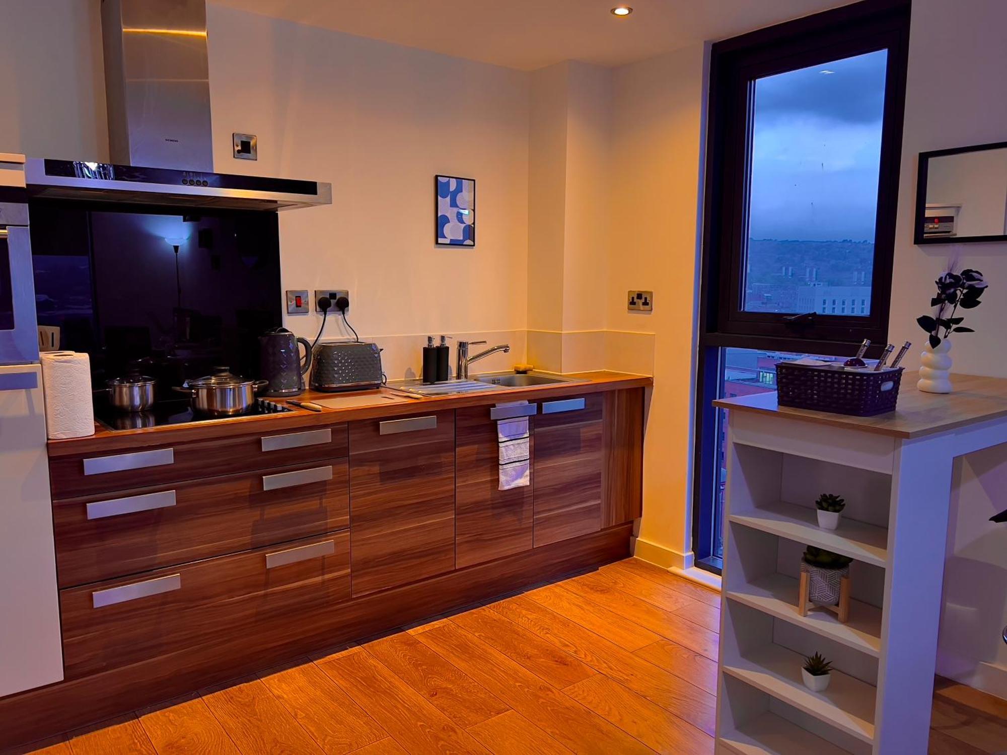 Penthouse Gem, Central, Scenic Views, Stylish, Modern, City Centre 2Br Sheffield Extérieur photo